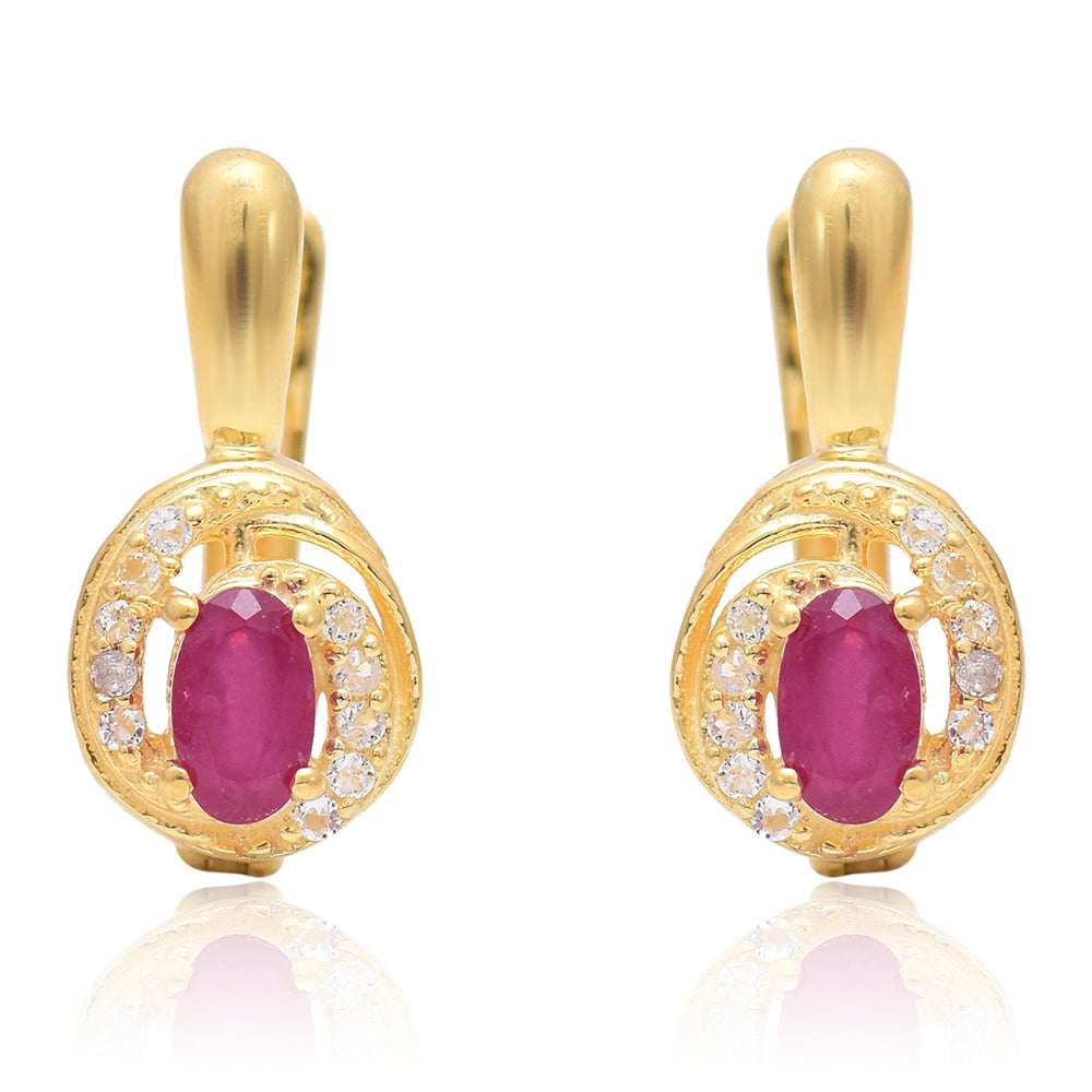 Arannyal Bevont Ezüst Fülbevaló Madagaszkári Rubinnal és Fehér Topázzal
