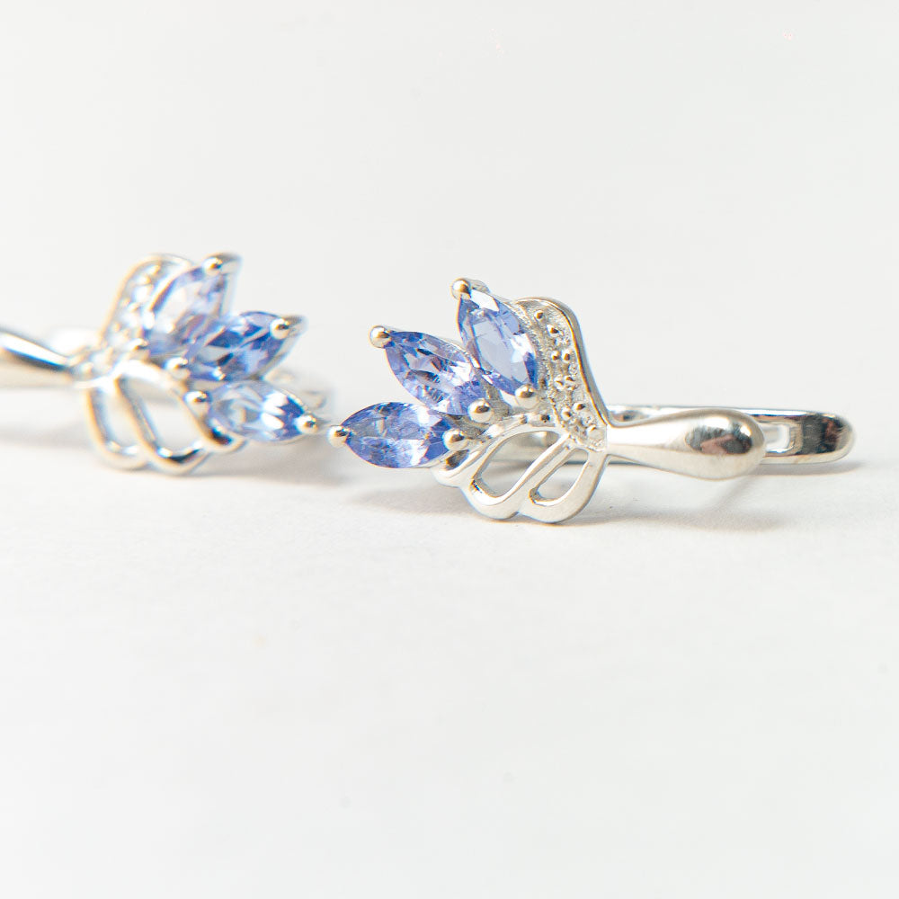 Ezüst Fülbevaló "AAA" Osztályú Tanzanittal és Fehér Topázzal