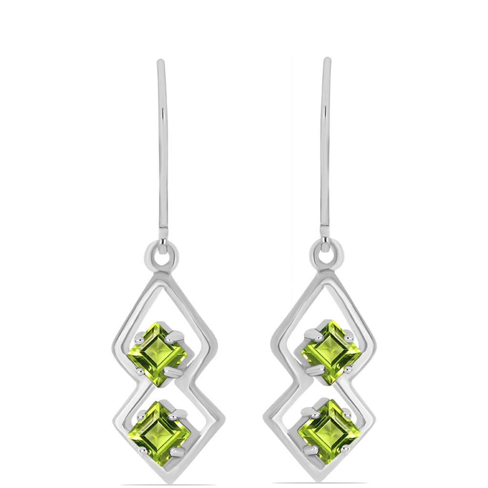 Ezüst Fülbevaló Changbai Peridottal